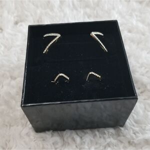 Victoria's Secret Earring and Bracelet Set